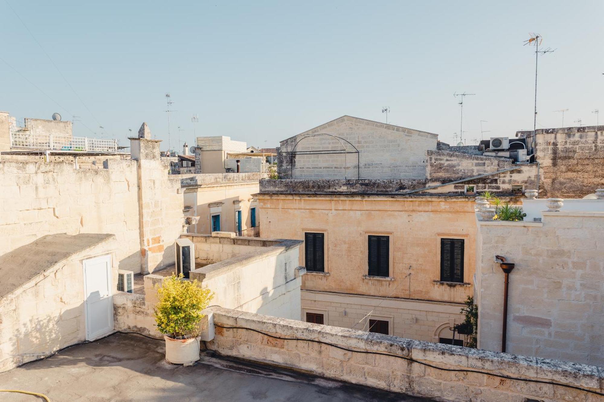 Convivo Apartment Palazzo Galateo - Private Rooftop Terrace Lecce Exterior foto